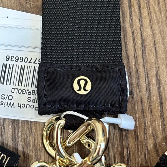 NWT Lululemon Dual Pouch Wristlet Leopardo Shift Midi Desert Khaki/Night Brown - Picture 5 of 7